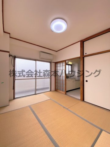 【寝室】 | 　GMビル第三 | 落ち着いて過ごせるお部屋なので、寝室にいかがでしょうか