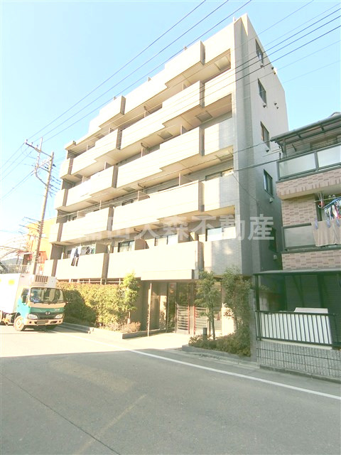 ルーブル多摩川弐番館の外観