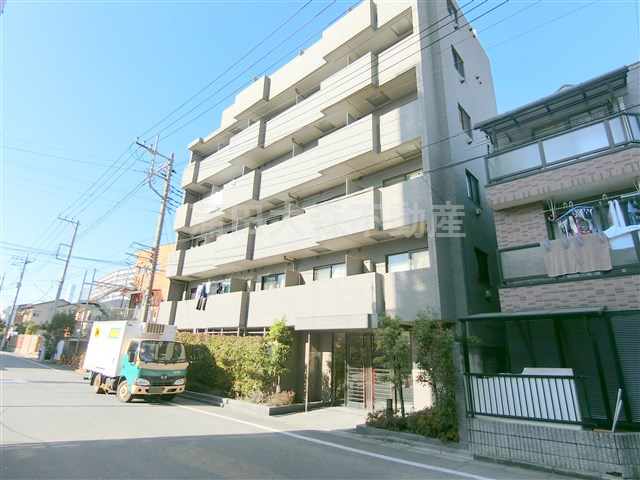 ルーブル多摩川弐番館の外観