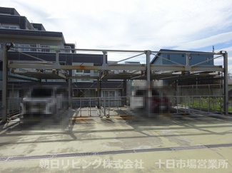 【駐車場】 | 駐車場のサイズ等は現地でのご確認をおすすめします