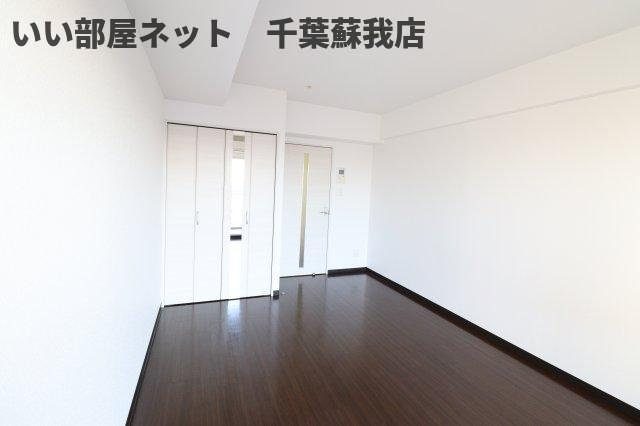 ＧＲＡＳＳ　ＳＱＵＡＲＥ六番館の寝室|落ち着いた色調の寝室です