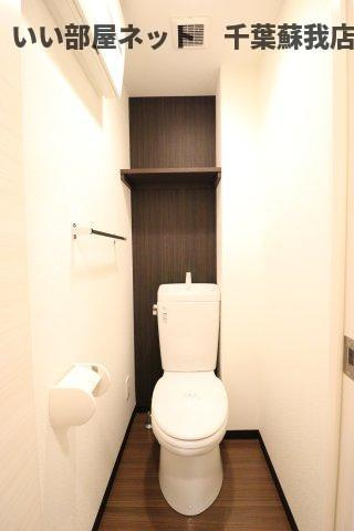 ＧＲＡＳＳ　ＳＱＵＡＲＥ六番館のトイレ|清潔感のあるトイレです
