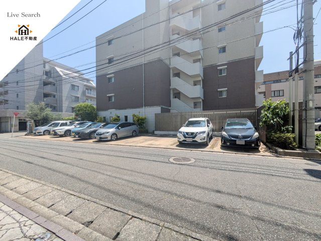 【駐車場】 | シャルマン愛知