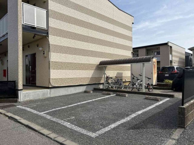 【駐車場】 | レオパレスラフォーレ風早Ⅰ | 画像6