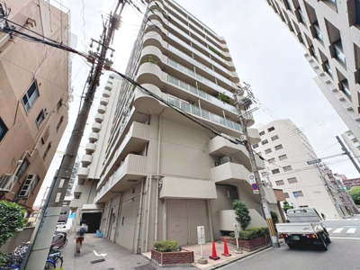【外観】 | グランドメゾン靭 | Miniel西本町店まで徒歩４分！お買い物にも便利な立地ですね♪