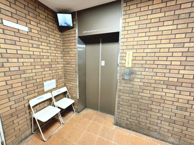【設備】 | グランドメゾン靭 | 【エレベーター】荷物が多い日も楽々にお部屋に運べますね！エレベーター２基あるので、忙しい時間帯も安心ですね！