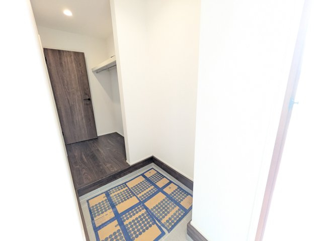 龍ケ崎市姫宮町1期　新築戸建て　1号棟の玄関