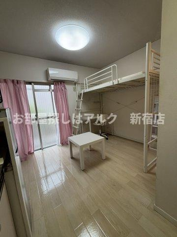 MAYFLOWER MANSIONの居間・リビング
