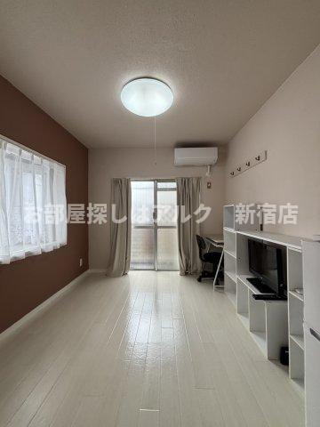 MAYFLOWER MANSIONの居間・リビング