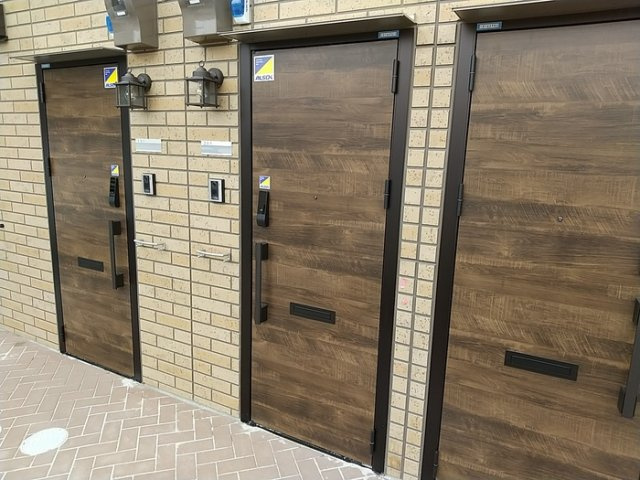 セジュール新秋津のエントランス