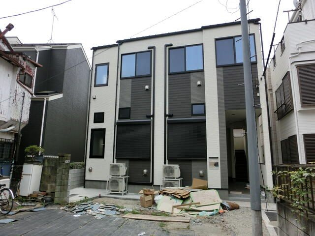 ロイヤルレジデンス南小岩の外観