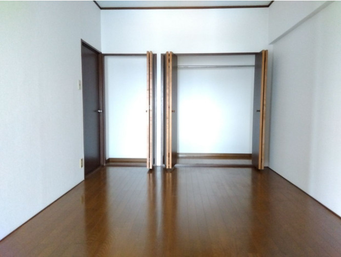 長門石スカイマンションの収納|ちょっとした収納スペースも充実しています