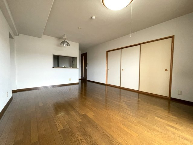 アルファステイツ屋島Ⅱの居間・リビング