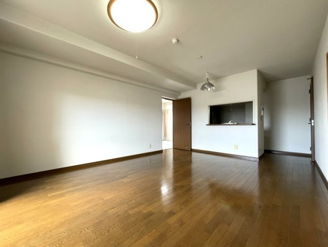アルファステイツ屋島Ⅱの居間・リビング