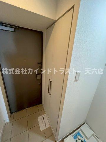 クレストフォルム大阪天満橋の玄関|きれいな玄関です
