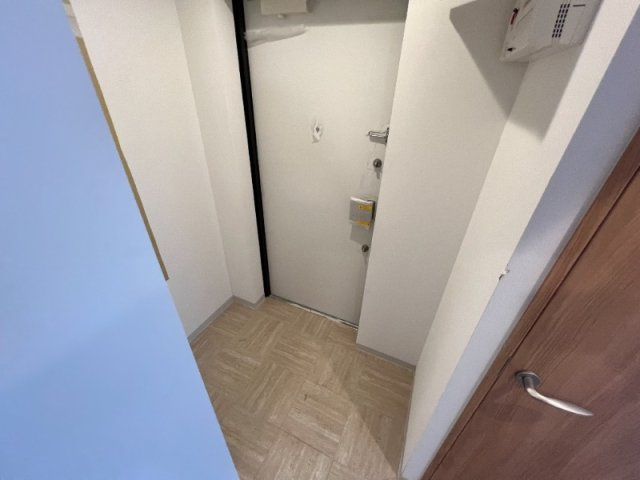 マノワール・ラ山本通の玄関