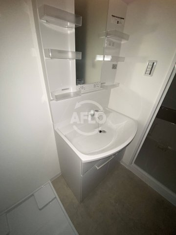 シナジーコート大正泉尾の独立洗面台|シナジーコート大正泉尾　独立洗面台