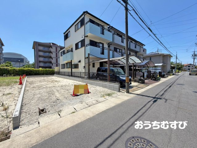 守山区小幡宮ノ腰001①(全1棟)の前面道路含む現地写真