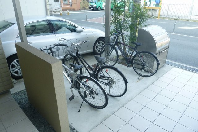 へーベルメゾン姫路A棟の駐車場