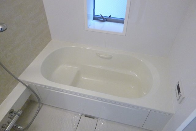 へーベルメゾン姫路A棟の浴室|※別部屋参照