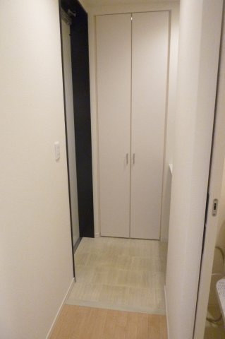へーベルメゾン姫路A棟の玄関|※別部屋参照