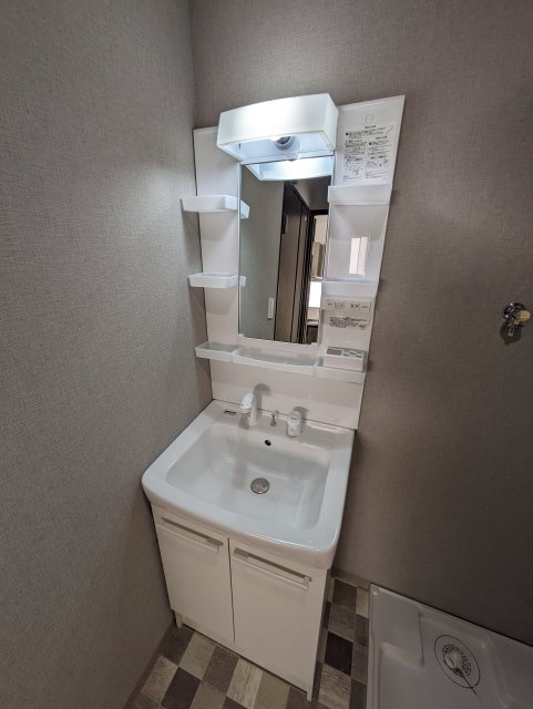ポコアポコ本山ハウスの洗面所