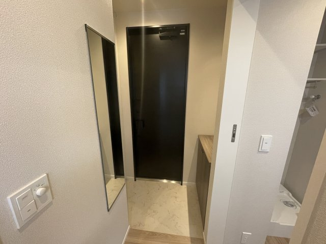 ベルアントレ西宮の玄関