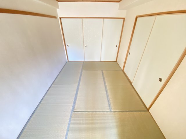 クリスタルの居間・リビング