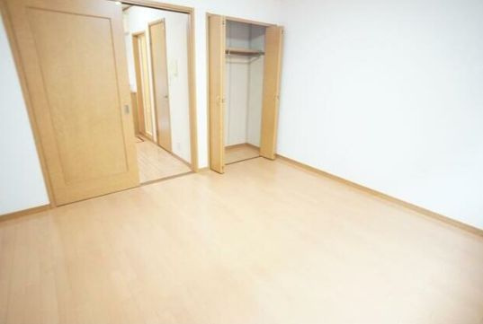 【寝室】ラポール学芸大学