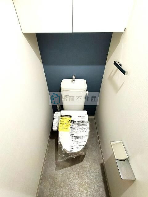 文京区本駒込２丁目の賃貸マンションのトイレ