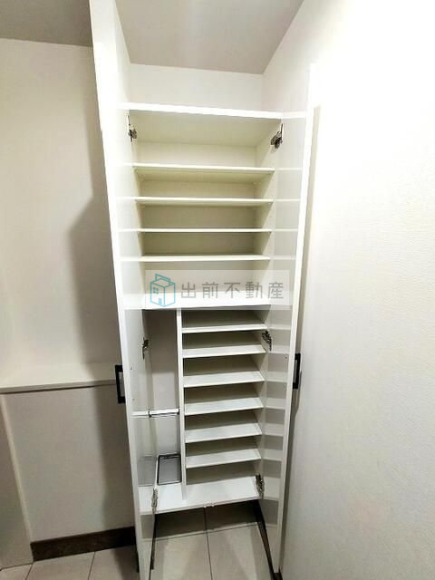 文京区本駒込２丁目の賃貸マンションの収納