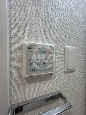 ファーストフィオーレ十三エリオの洗面所|浴室乾燥機