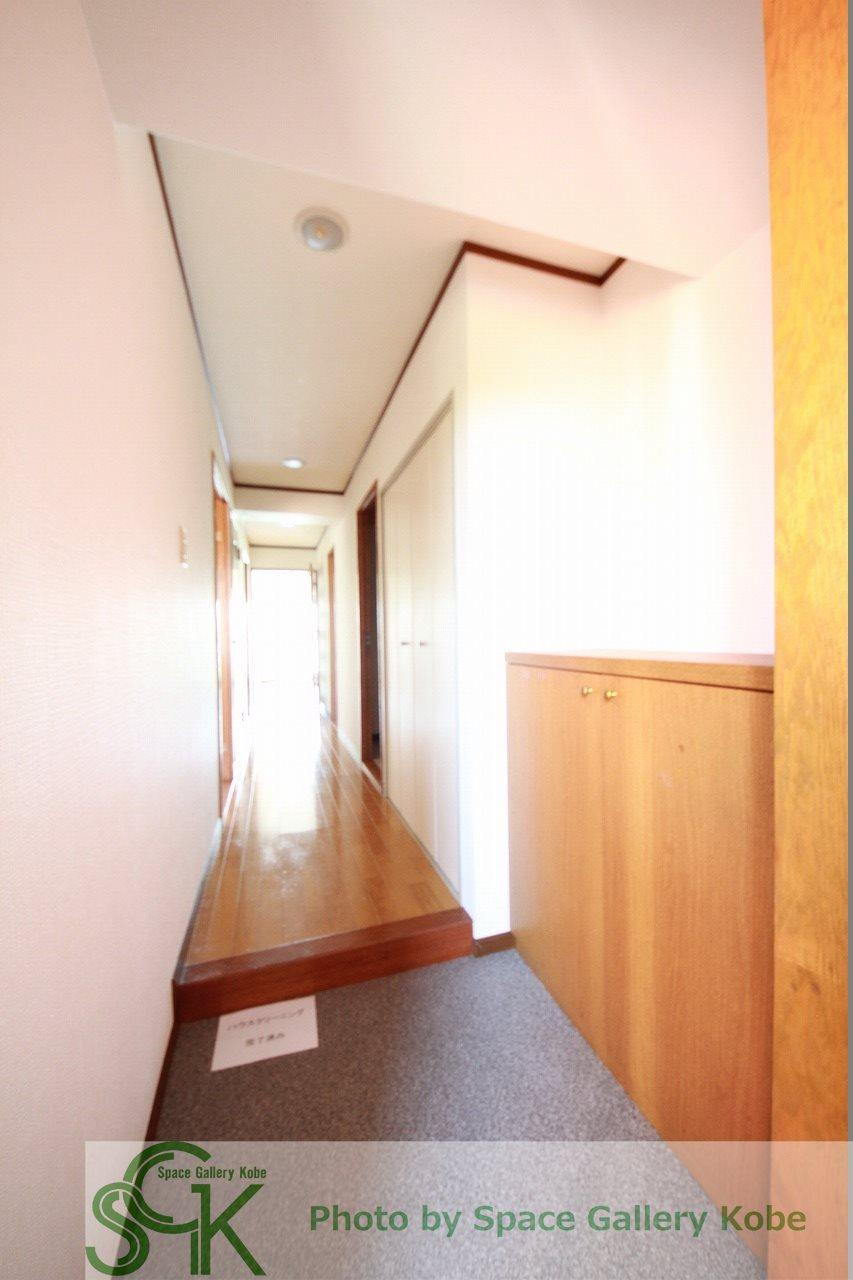 サンフレンド長坂の玄関|※お部屋により仕様が異なる可能性があります。