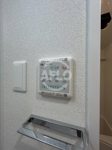 ファーストフィオーレ十三エリオの洗面所|浴室乾燥機
