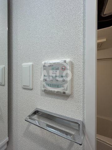 ファーストフィオーレ十三エリオの洗面所|浴室乾燥機