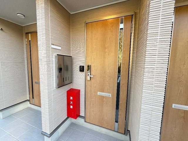 プランドール　リサの玄関