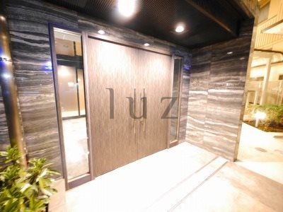 スクエアシティ横浜鶴見のエントランス