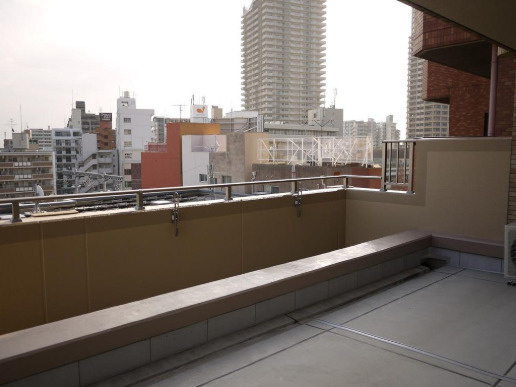 六甲壱番館のバルコニー