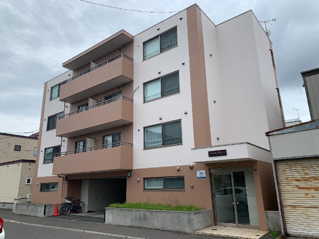 シャイニングドリーム八軒