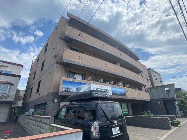 サイレンス八軒アネックス