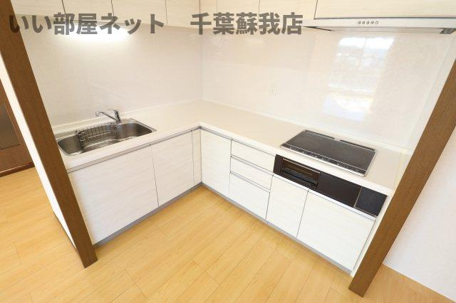オーシャンビュー壱番館のキッチン|きれいなキッチンです