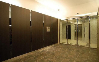ステージファースト新御徒町のロビー|建物の内部です