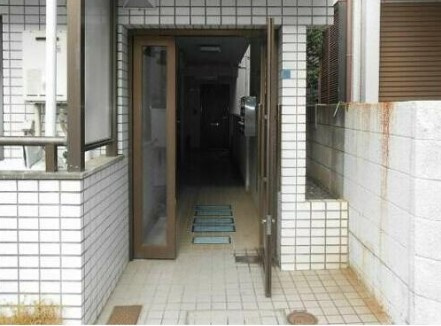 【エントランス】