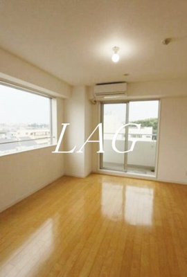 【居間・リビング】 | カリンレジデンス | 洋室のお部屋です。