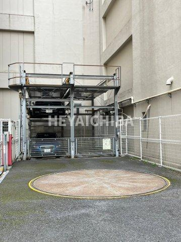 エコロジー浅草橋レジデンスの駐車場