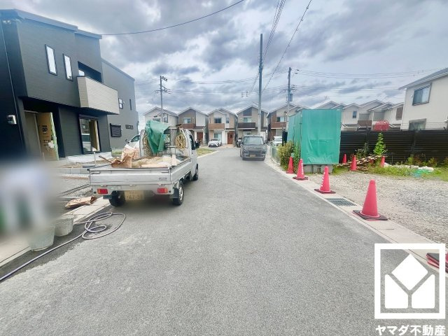 伏見区久我御旅町　第1　の前面道路含む現地写真