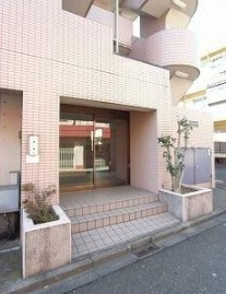 フォレストスズキのエントランス