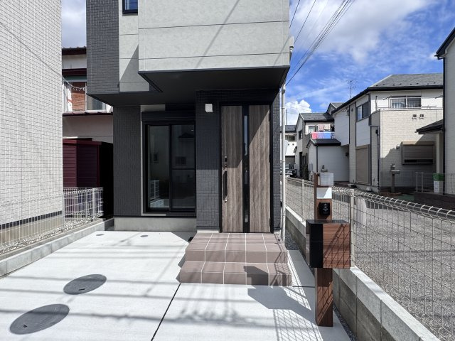 市川市国分１丁目新築戸建のエントランス|エントランス