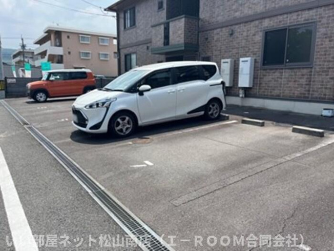 【駐車場】 | Ｙ．サイレントビレッジ山越