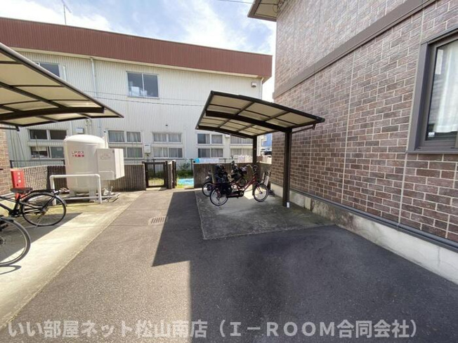 【駐車場】 | Ｙ．サイレントビレッジ山越